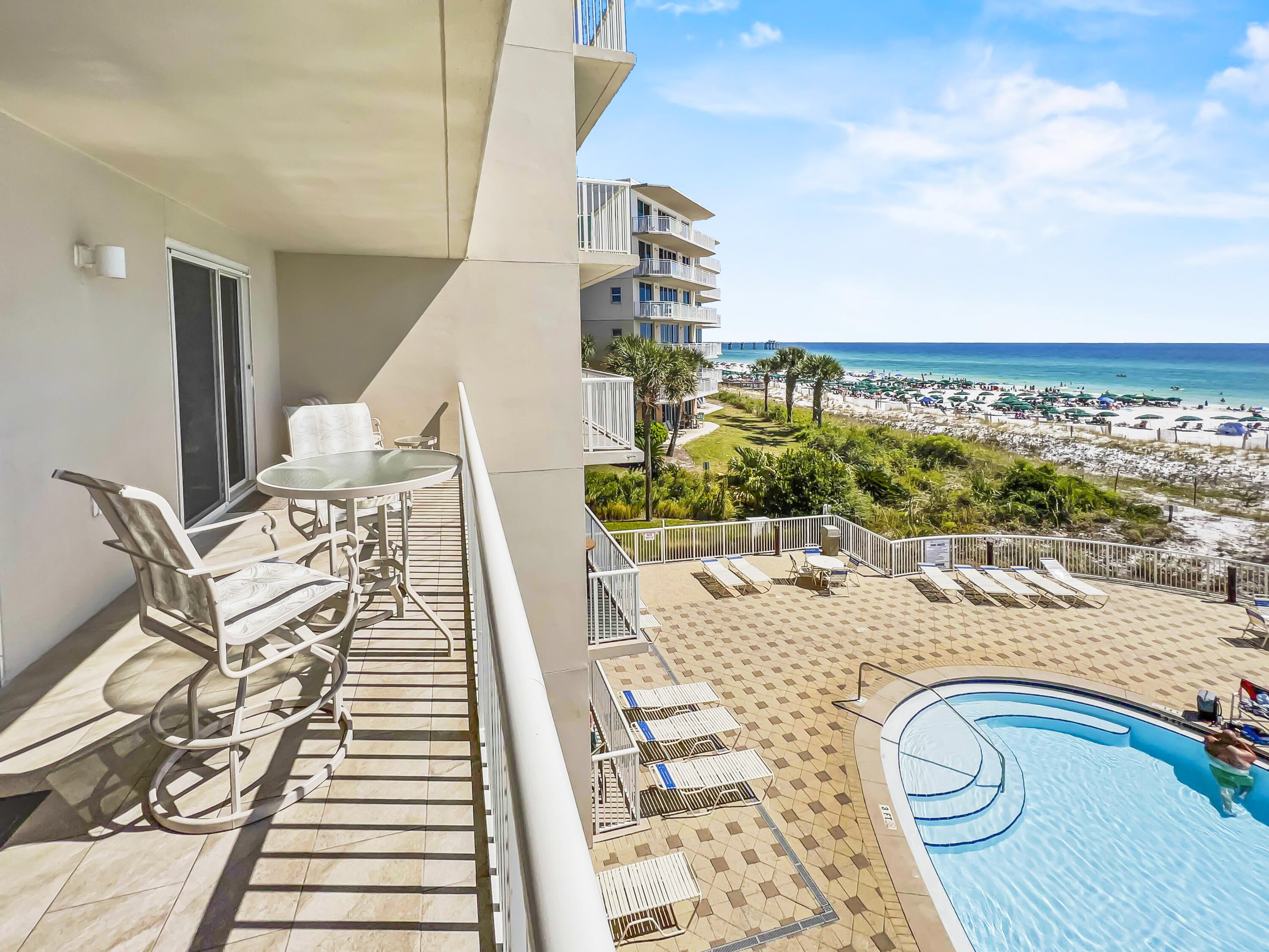 SUMMER PLACE - Residential