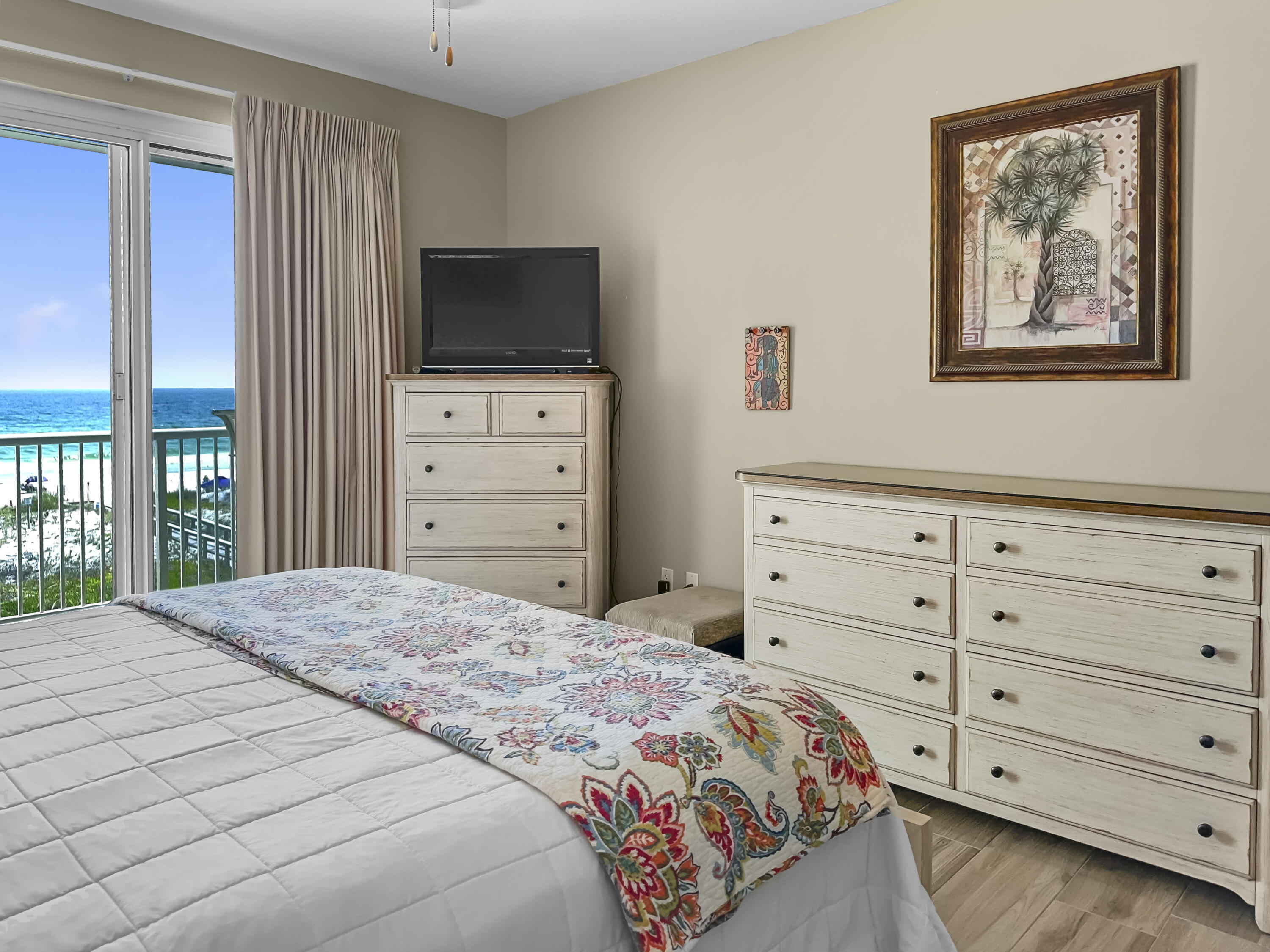 SUMMER PLACE - Residential