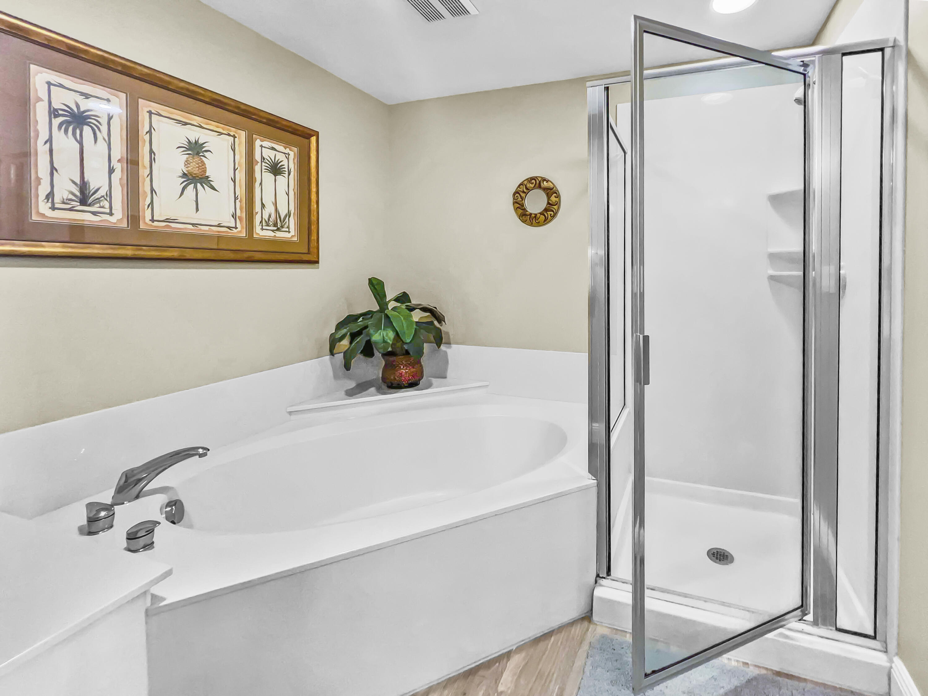 SUMMER PLACE - Residential