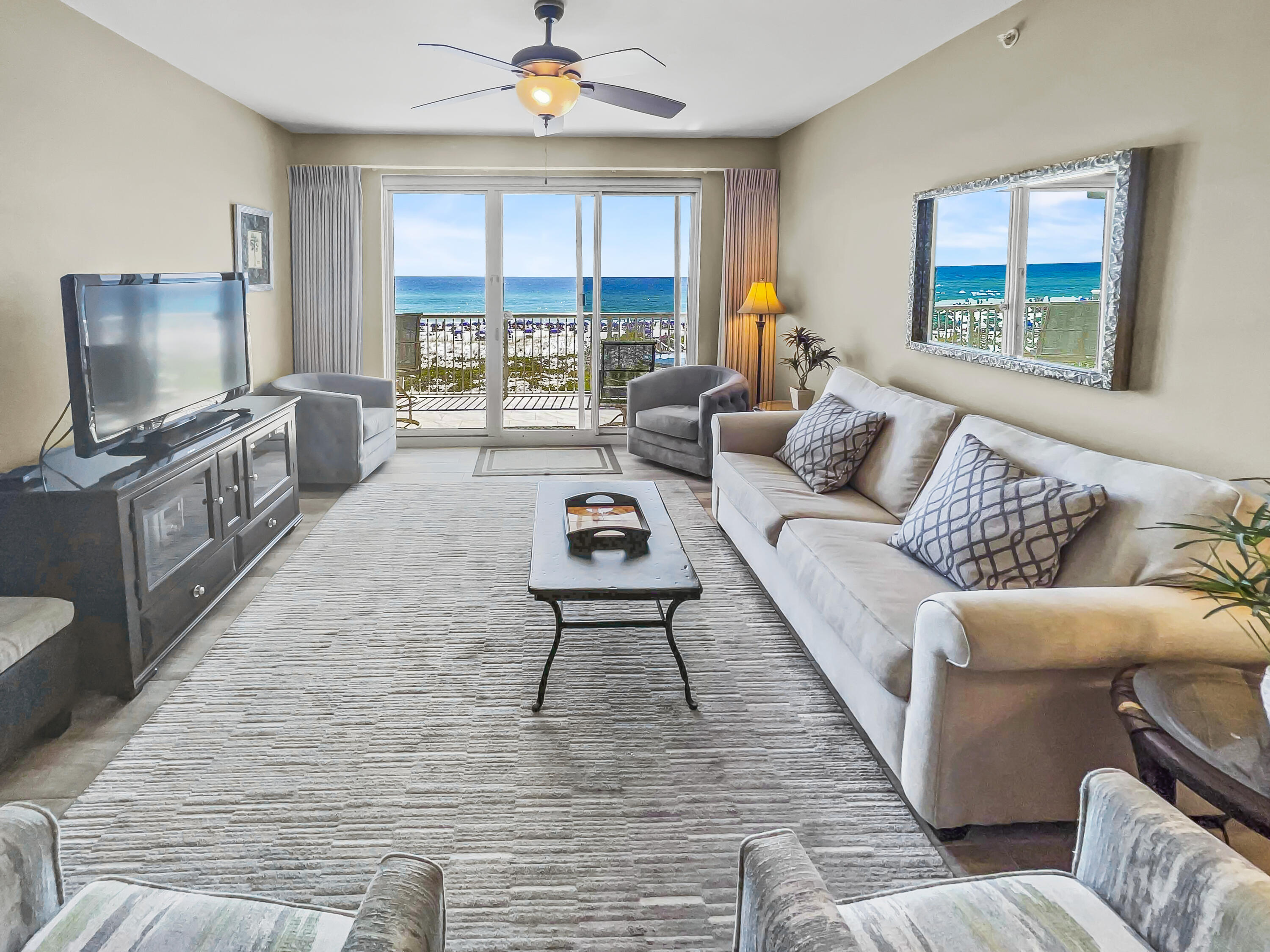 SUMMER PLACE - Residential