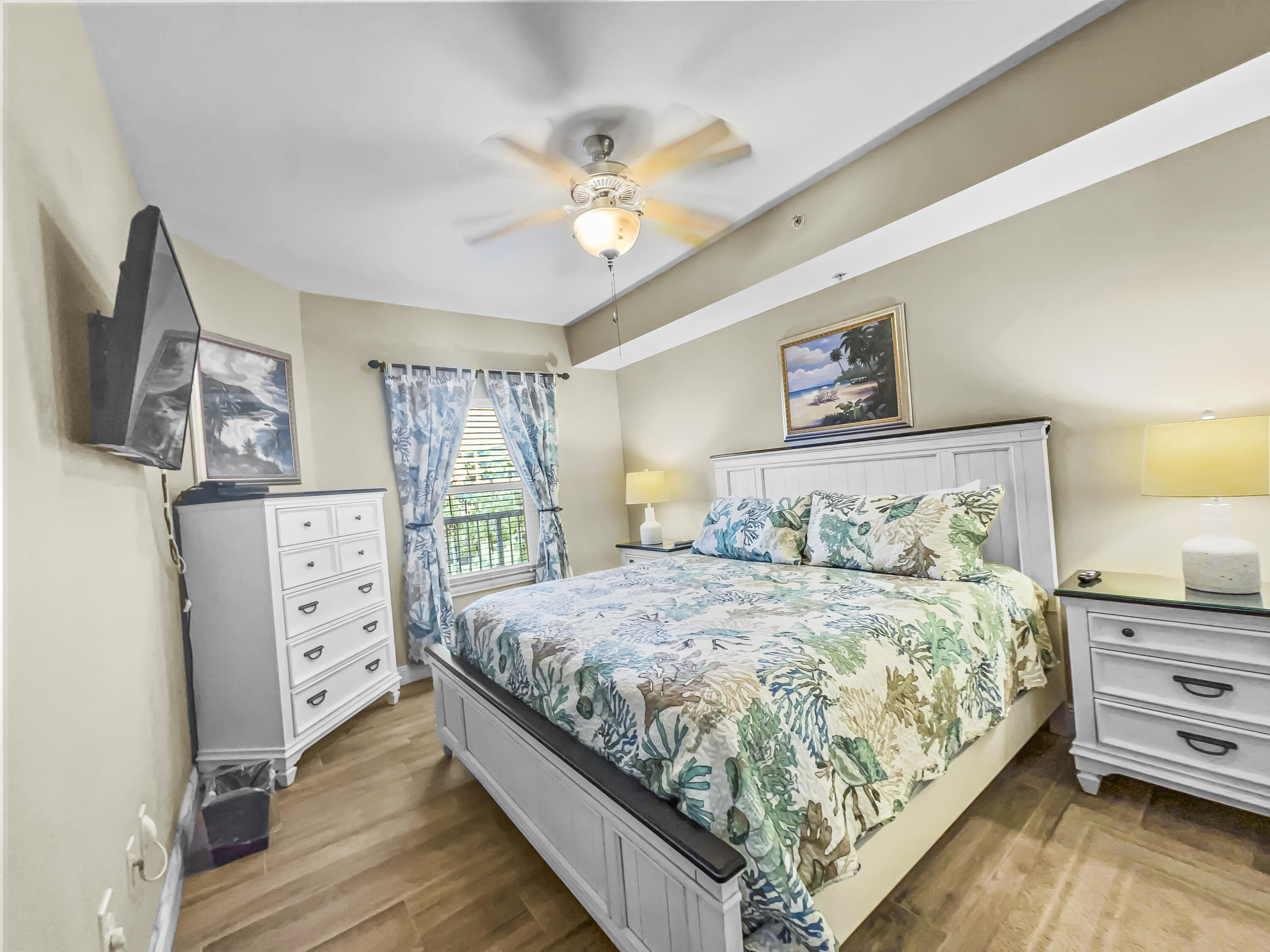 SUMMER PLACE - Residential