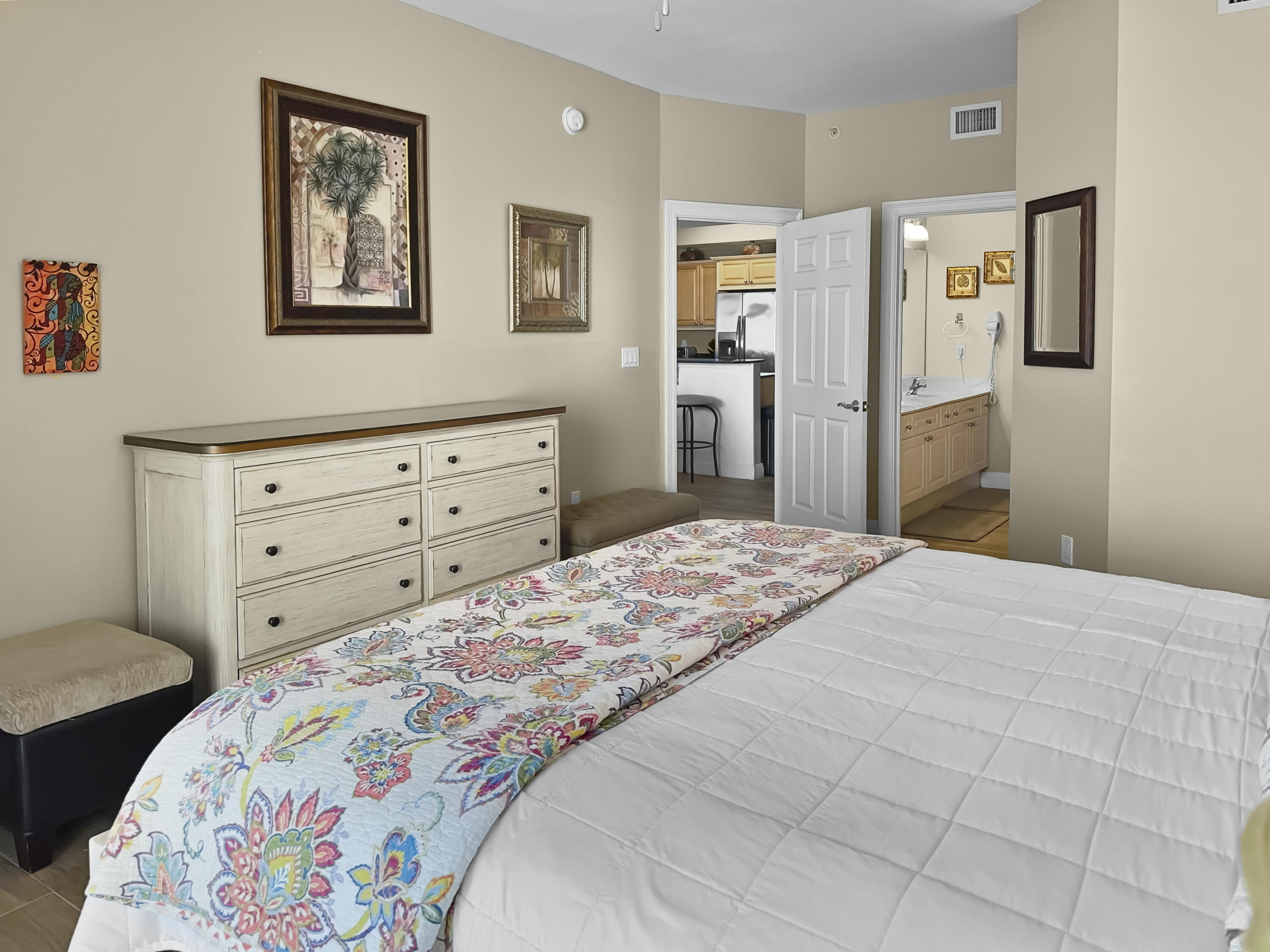 SUMMER PLACE - Residential