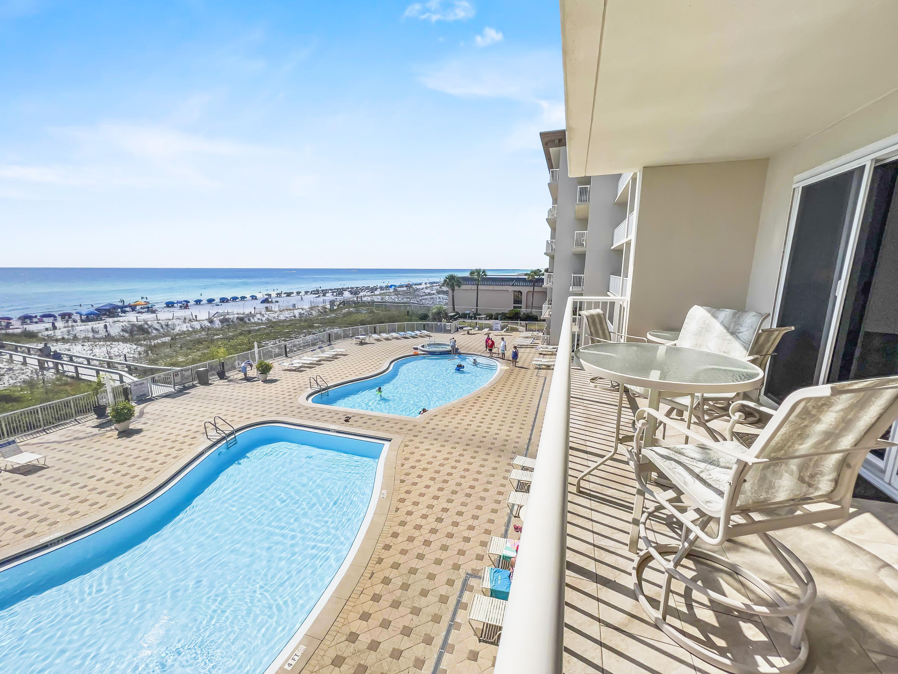 SUMMER PLACE - Residential