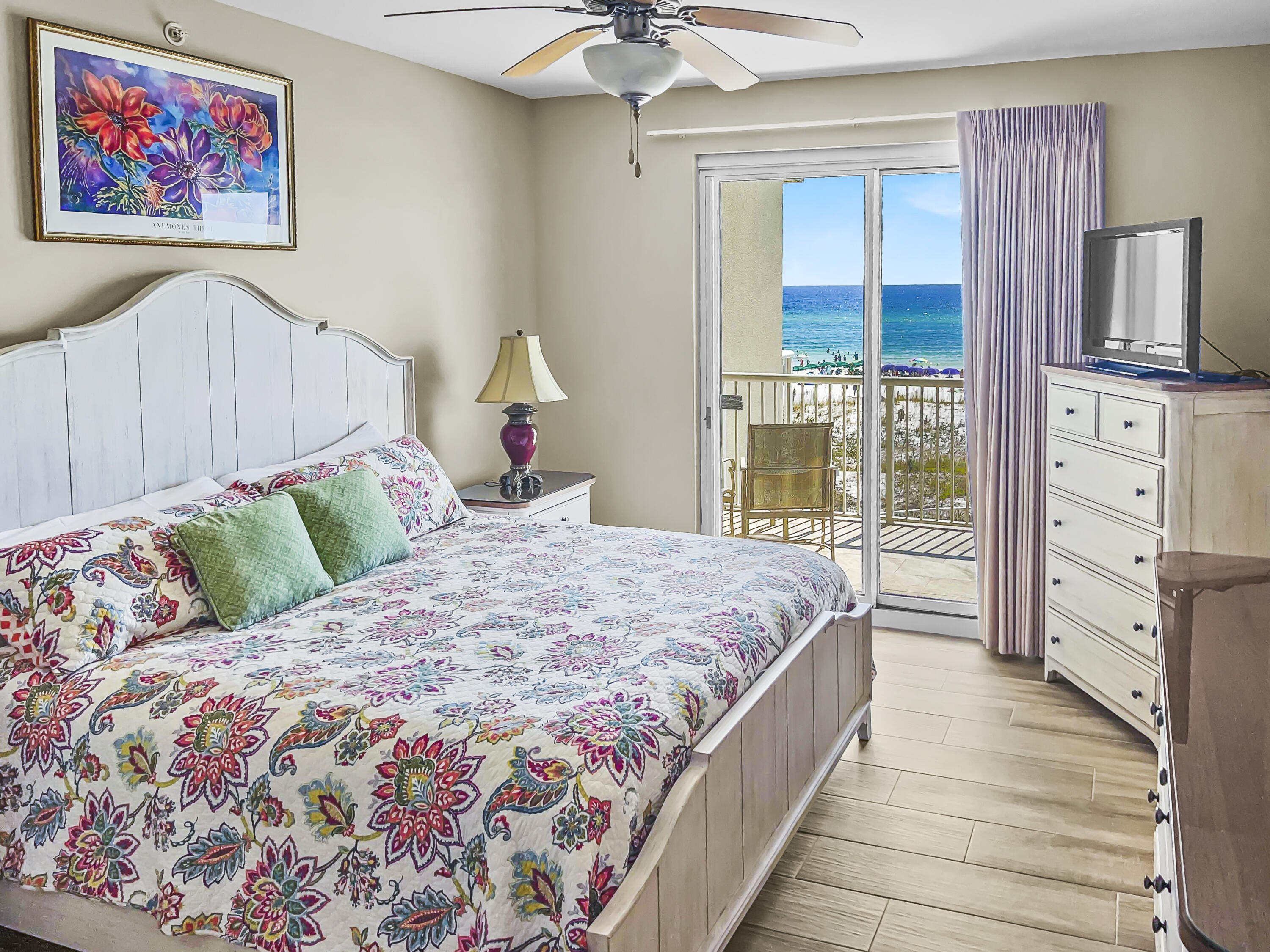 SUMMER PLACE - Residential