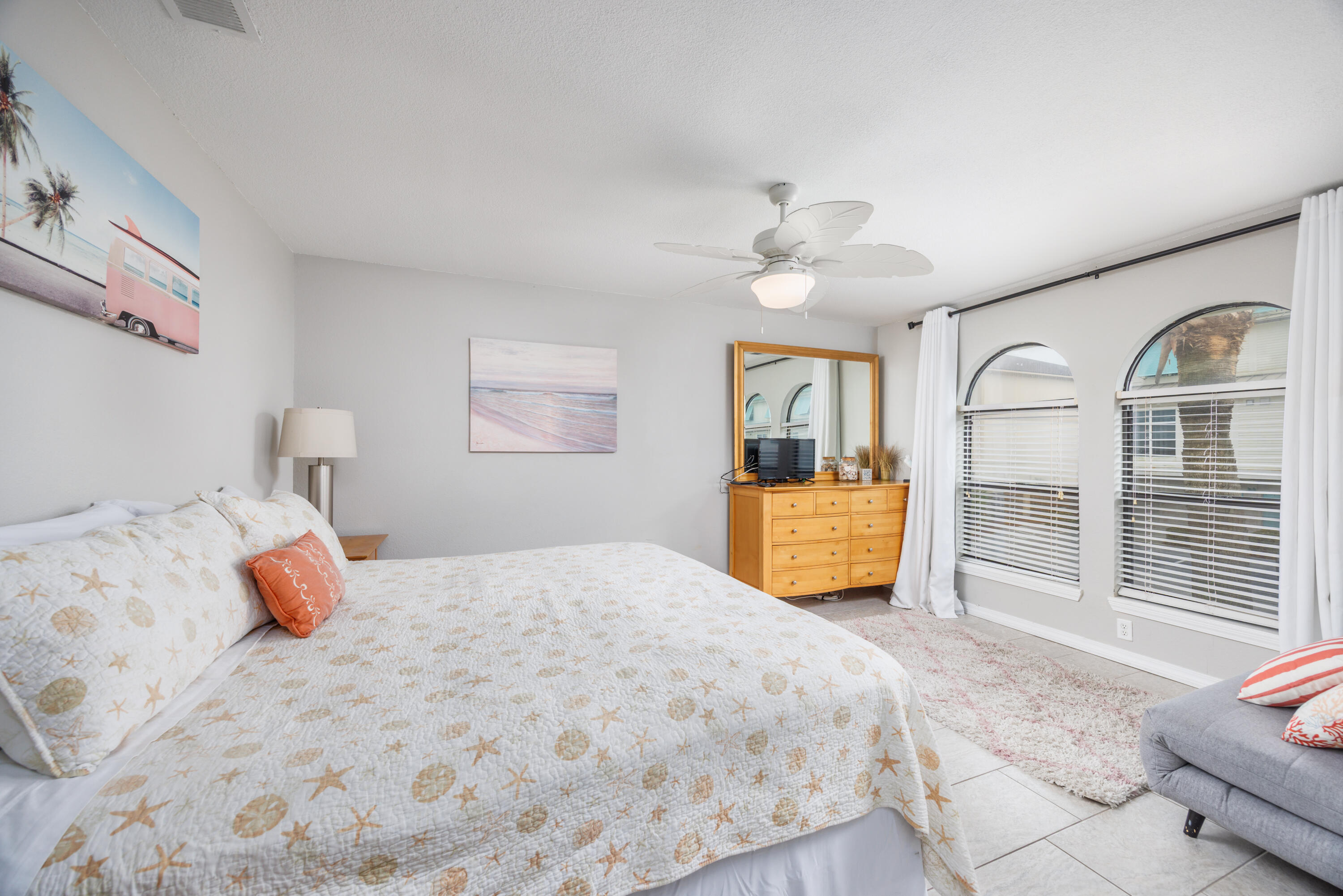 8425 Gulf Boulevard 213