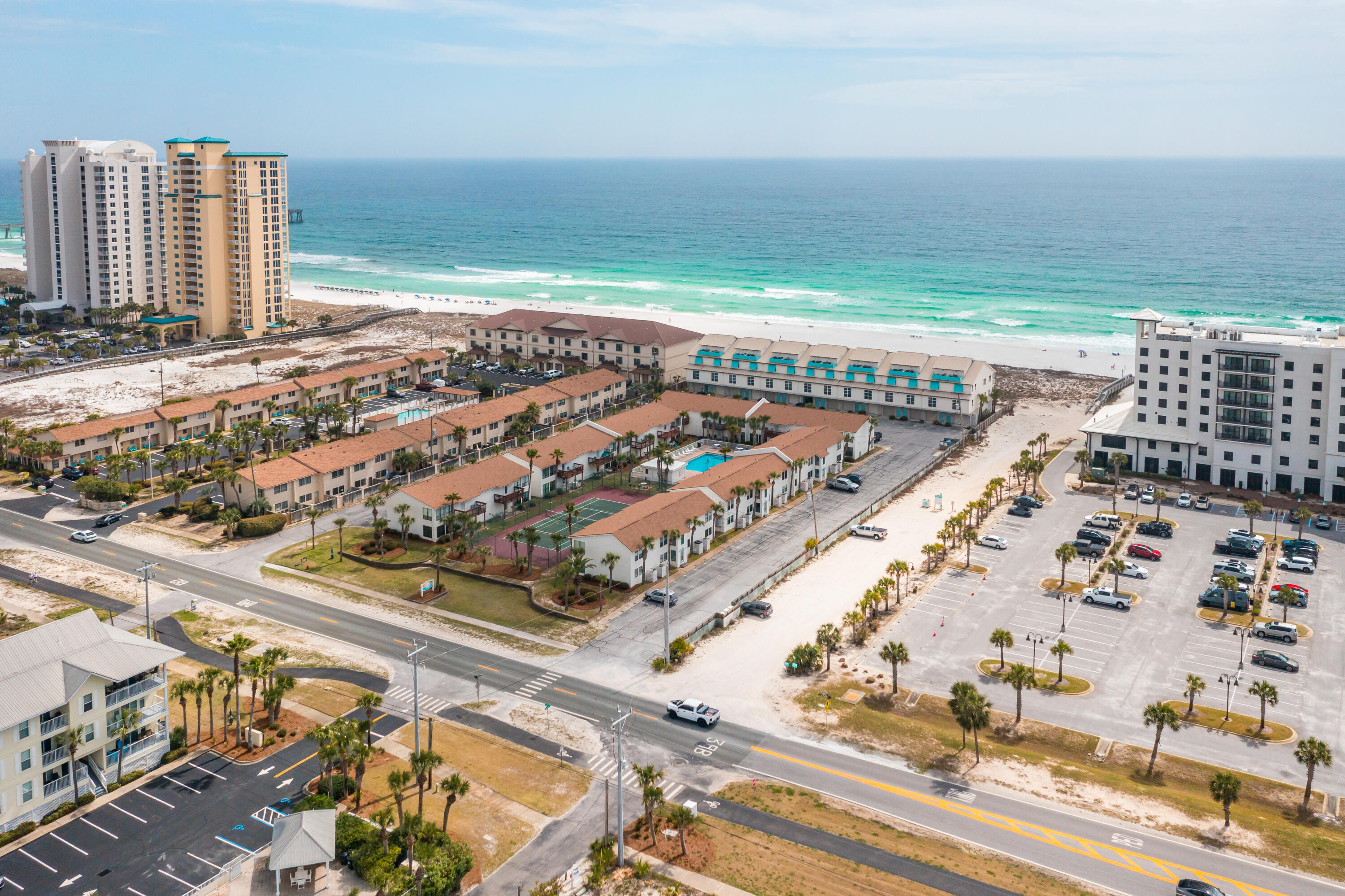 BEACHVIEW CONDOMINIUM - Residential