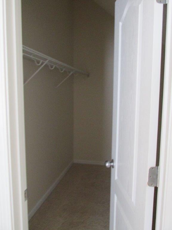 BRANDON OAKS 2ND ADD - Residential