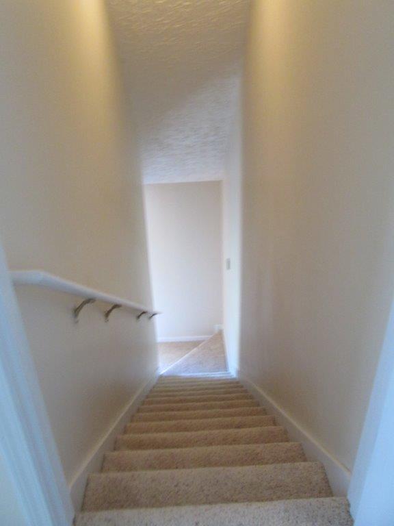 BRANDON OAKS 2ND ADD - Residential