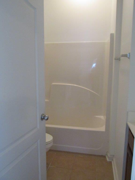 BRANDON OAKS 2ND ADD - Residential