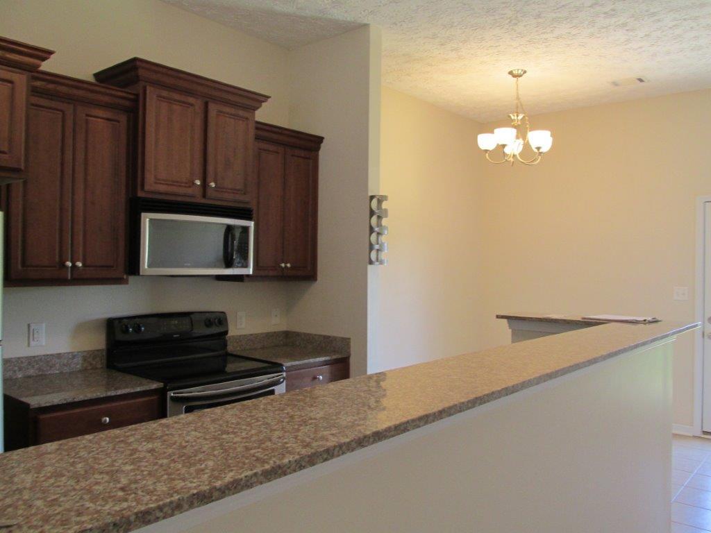 BRANDON OAKS 2ND ADD - Residential