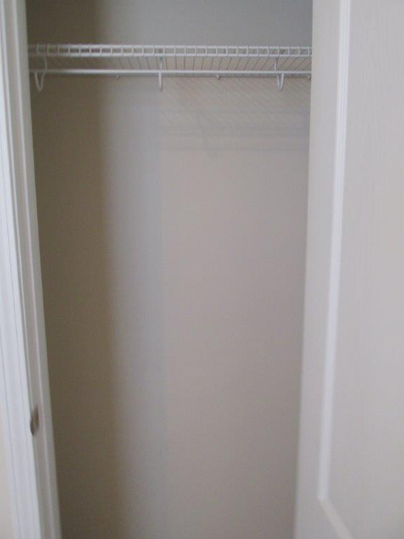 BRANDON OAKS 2ND ADD - Residential