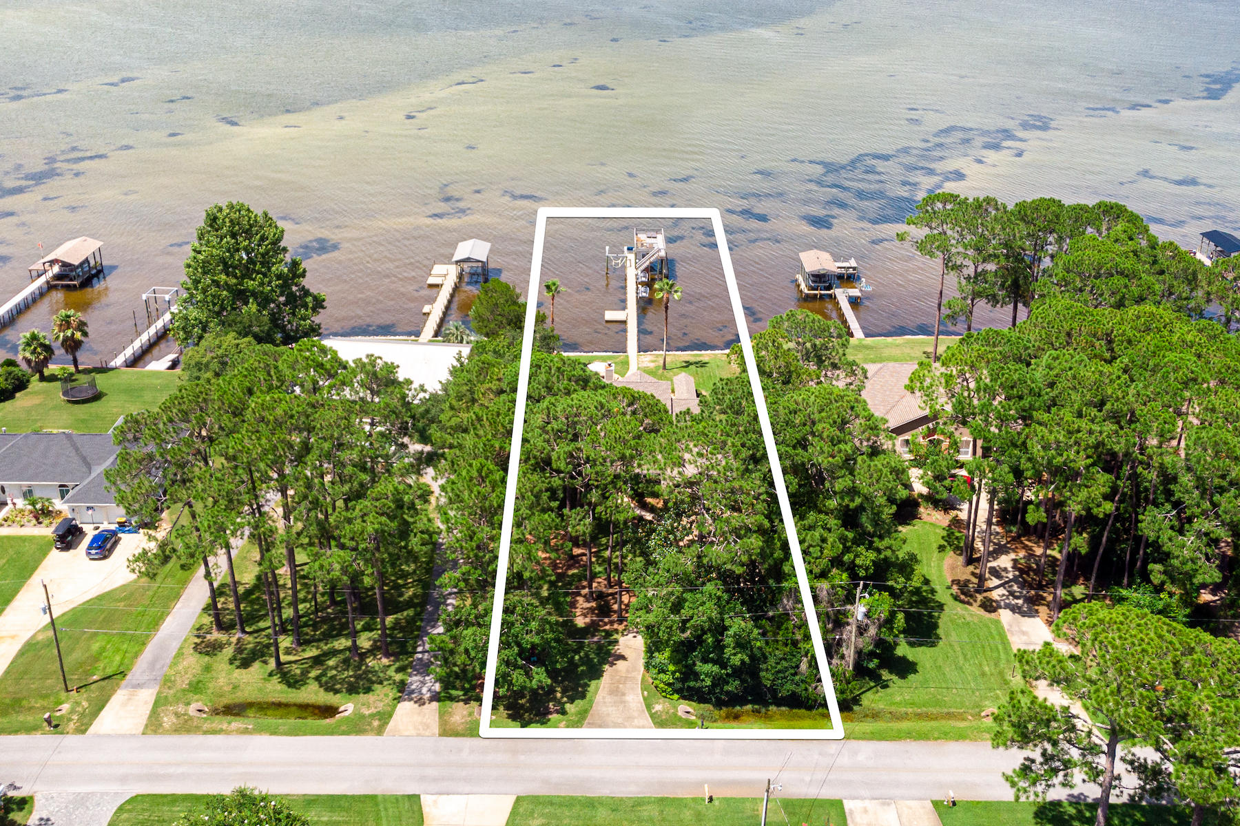 HOLIDAY SHORES ESTATES 1ST ADDN - Residential