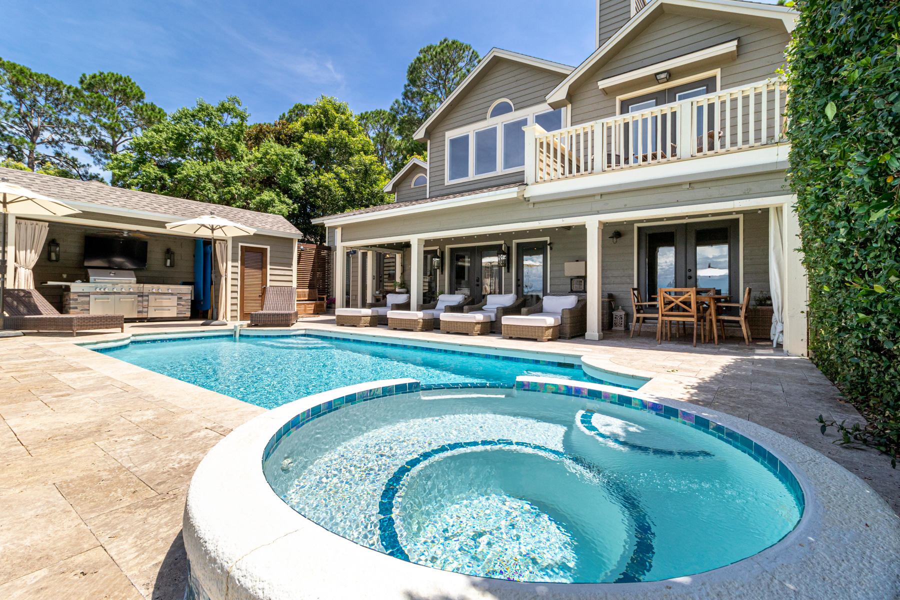 HOLIDAY SHORES ESTATES 1ST ADDN - Residential