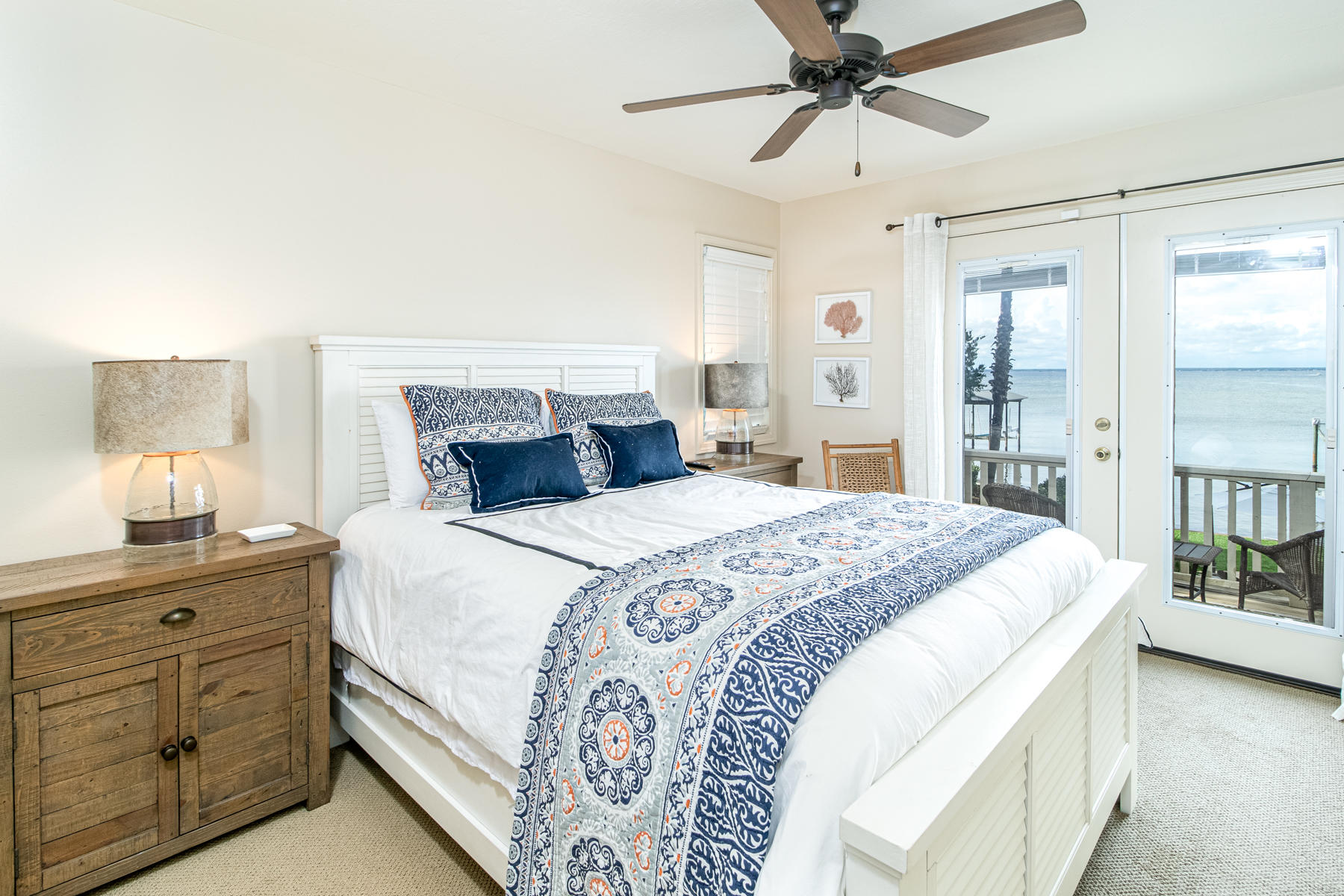 HOLIDAY SHORES ESTATES 1ST ADDN - Residential