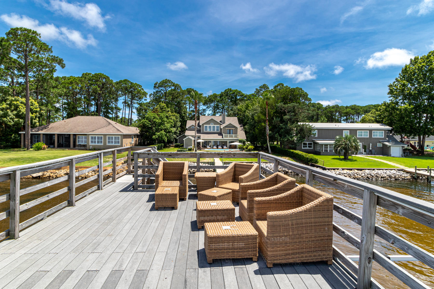 HOLIDAY SHORES ESTATES 1ST ADDN - Residential