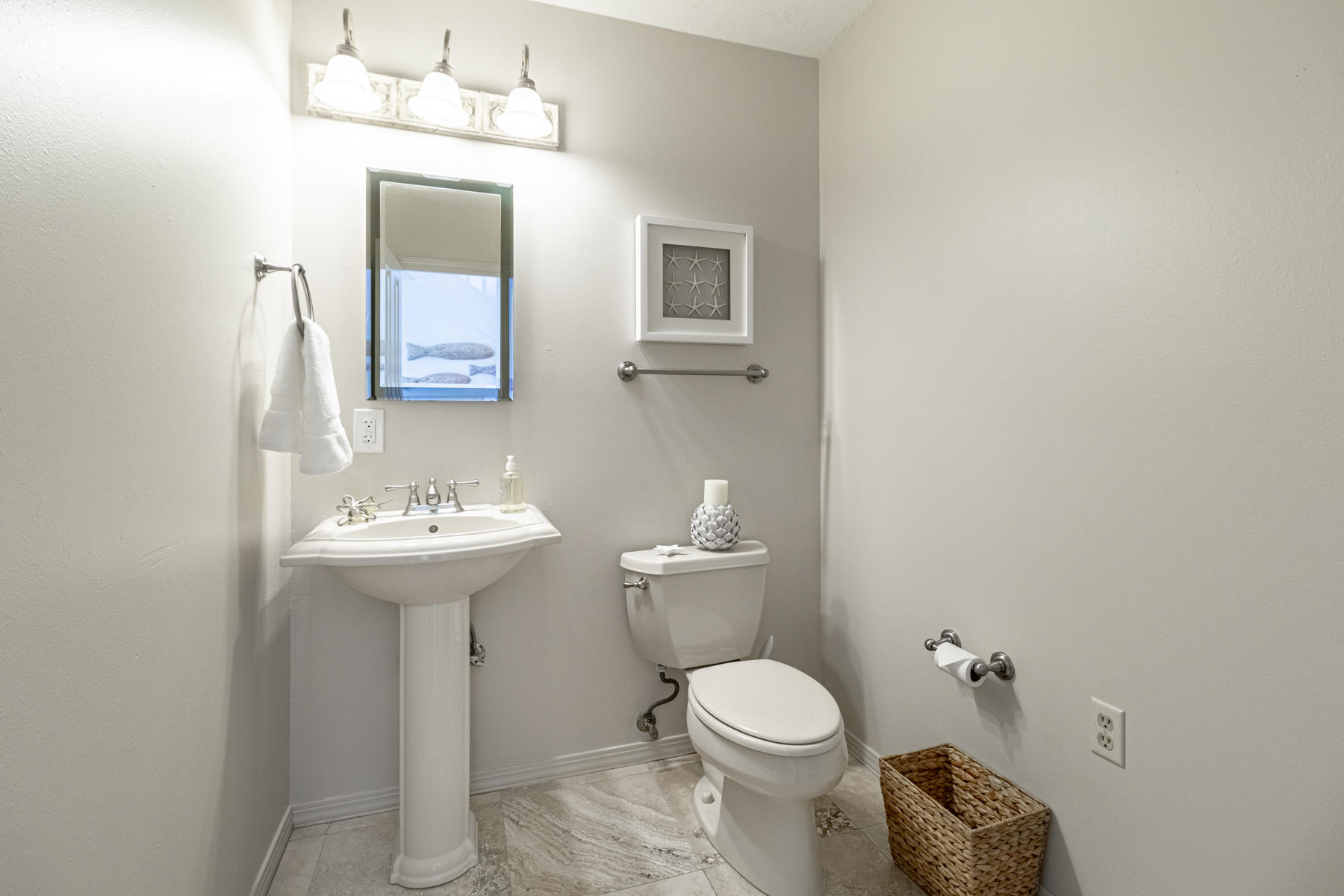 HOLIDAY SHORES ESTATES 1ST ADDN - Residential