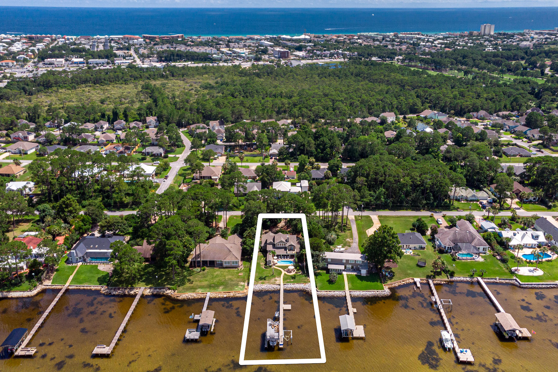 HOLIDAY SHORES ESTATES 1ST ADDN - Residential