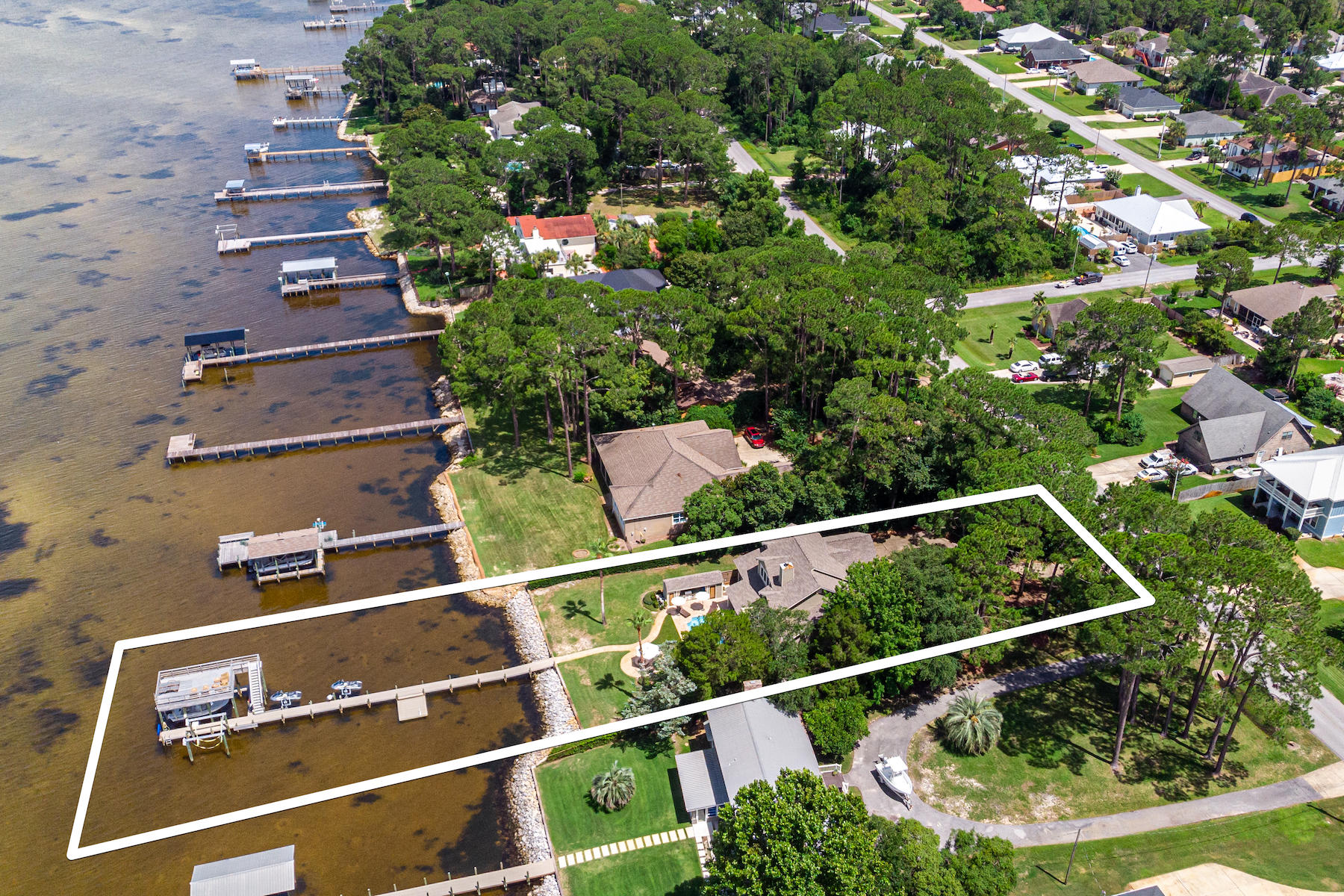HOLIDAY SHORES ESTATES 1ST ADDN - Residential