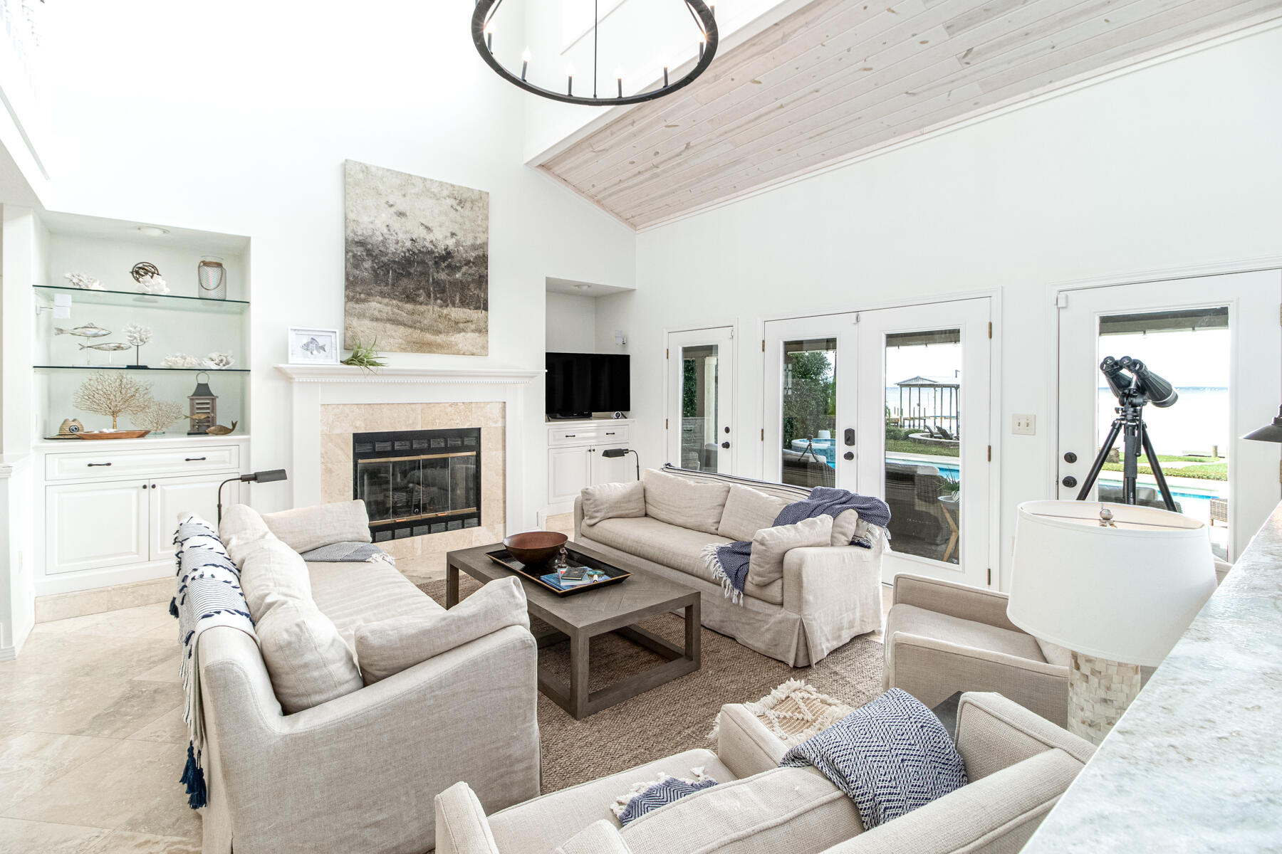 HOLIDAY SHORES ESTATES 1ST ADDN - Residential