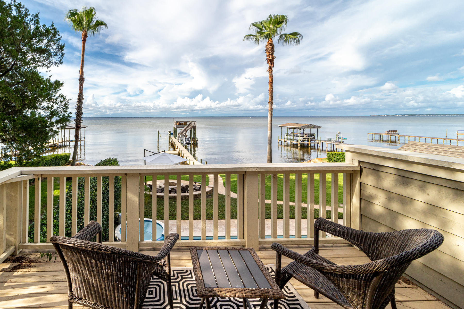 HOLIDAY SHORES ESTATES 1ST ADDN - Residential