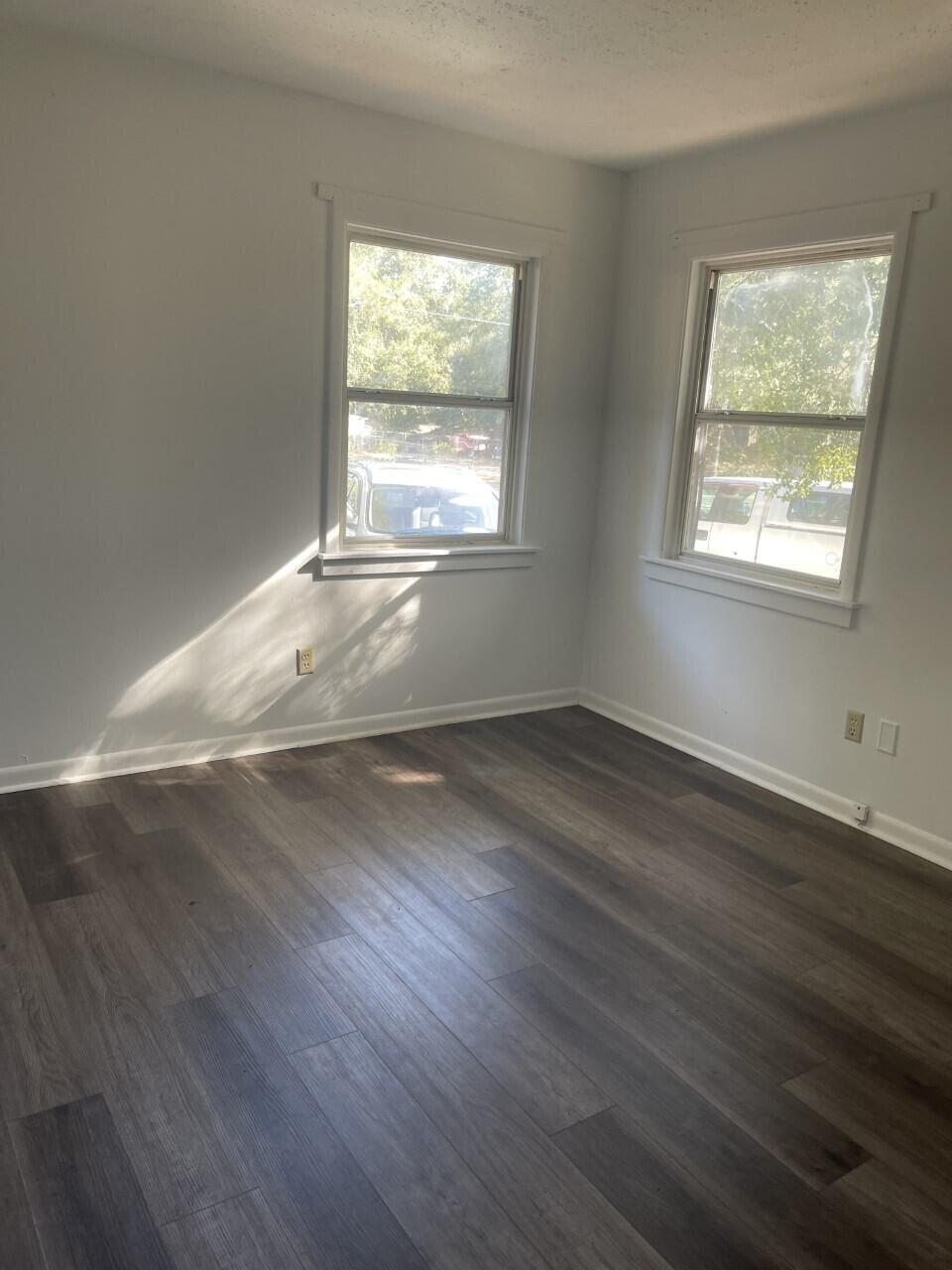 ROSEMONT - Residential Lease