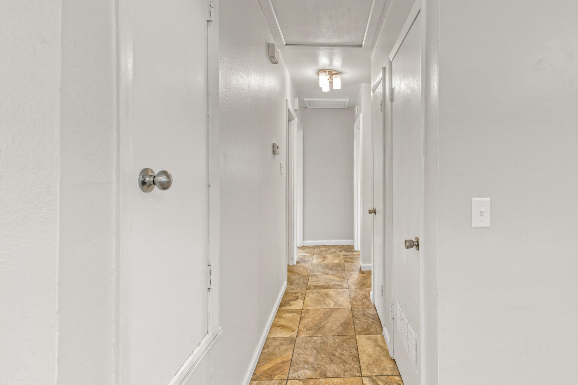 SPRINGDALE S/D LOT 19 BLK 5 - Residential