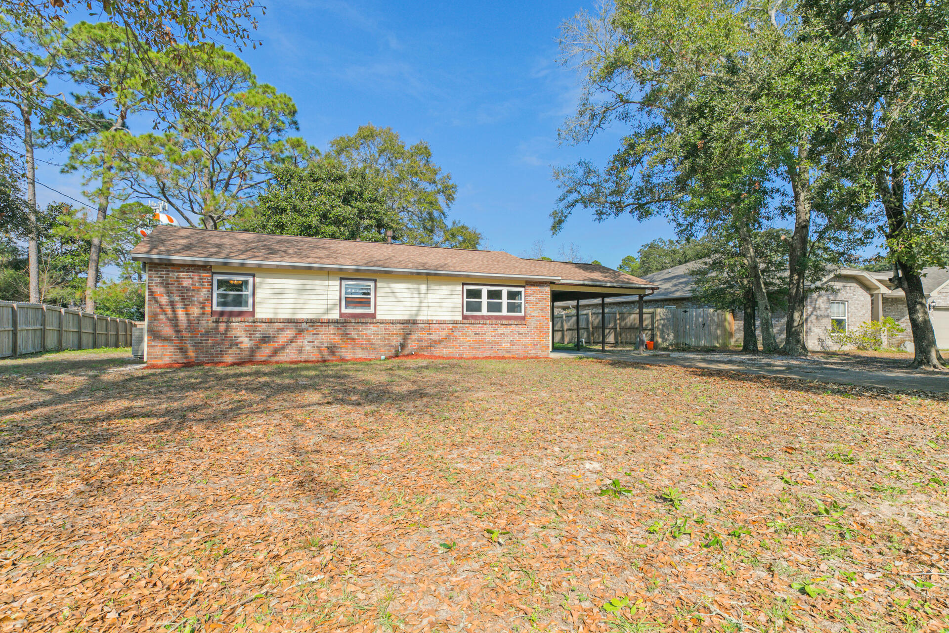 SPRINGDALE S/D LOT 19 BLK 5 - Residential