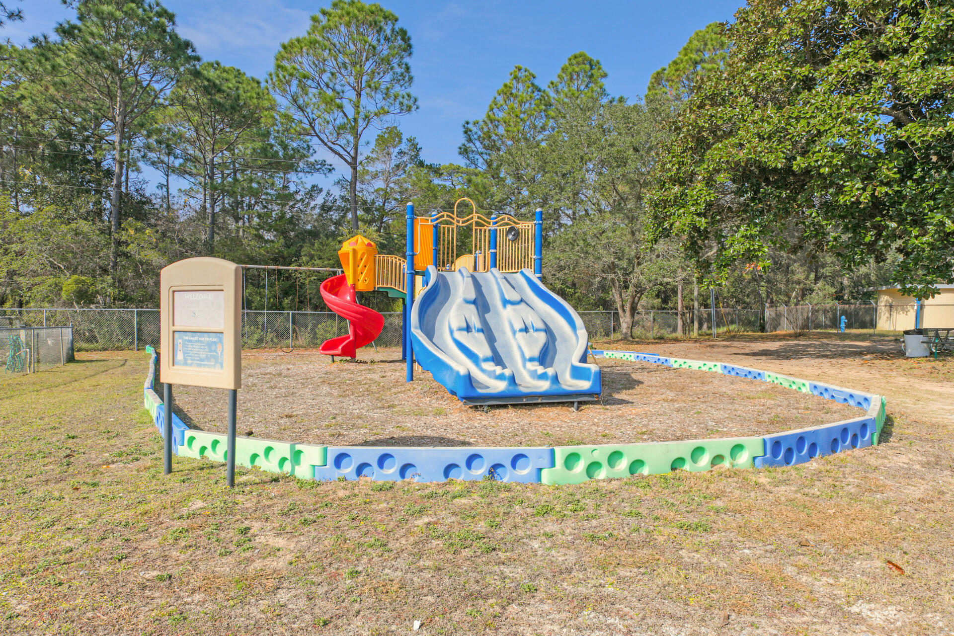 SPRINGDALE S/D LOT 19 BLK 5 - Residential