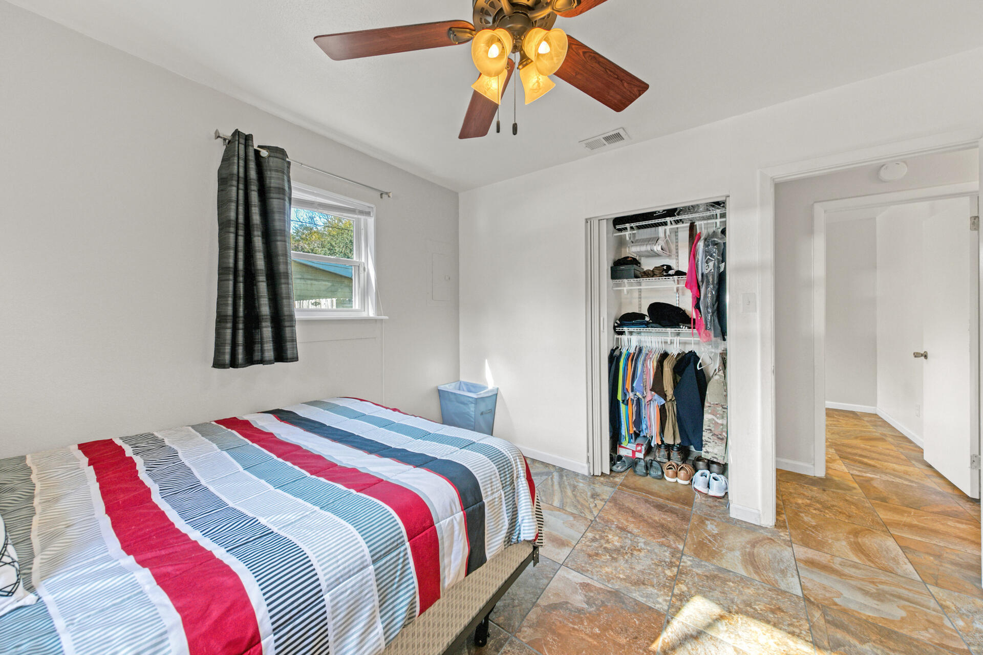 SPRINGDALE S/D LOT 19 BLK 5 - Residential