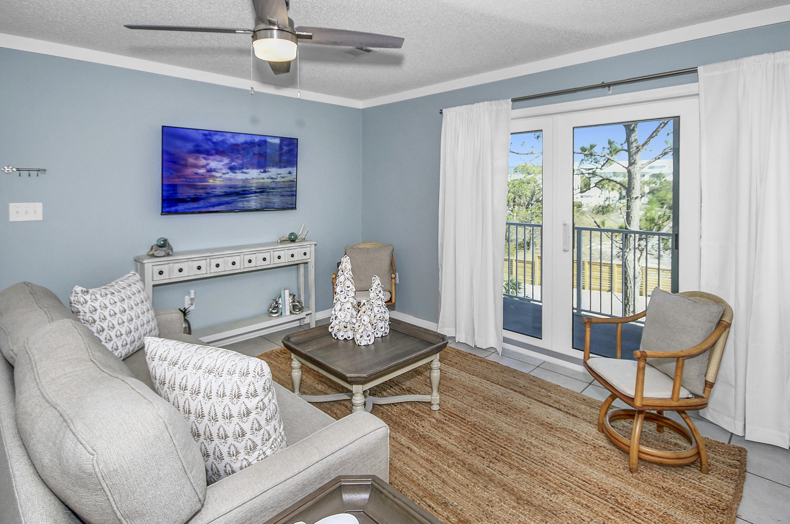 BEACHSIDE VILLAS CONDO - Residential