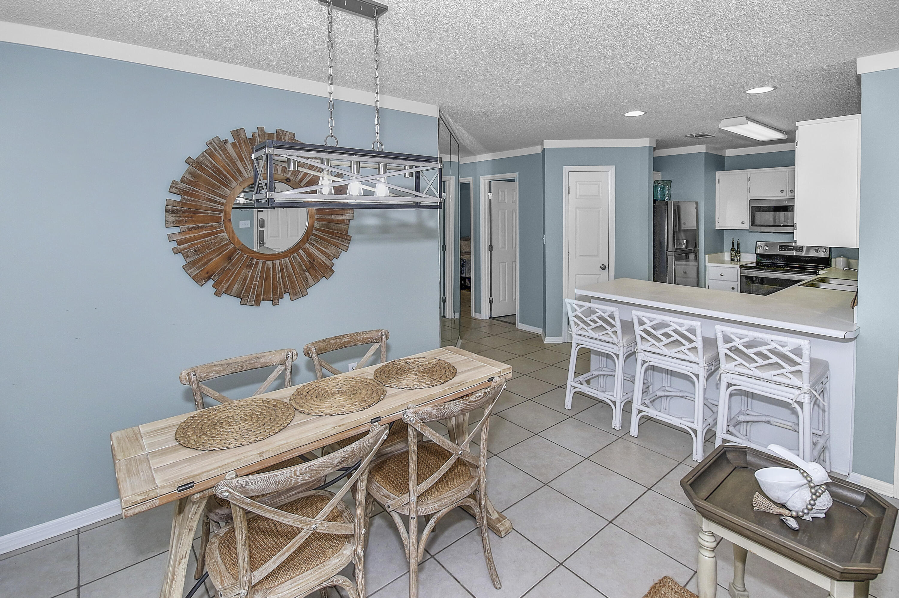 BEACHSIDE VILLAS CONDO - Residential