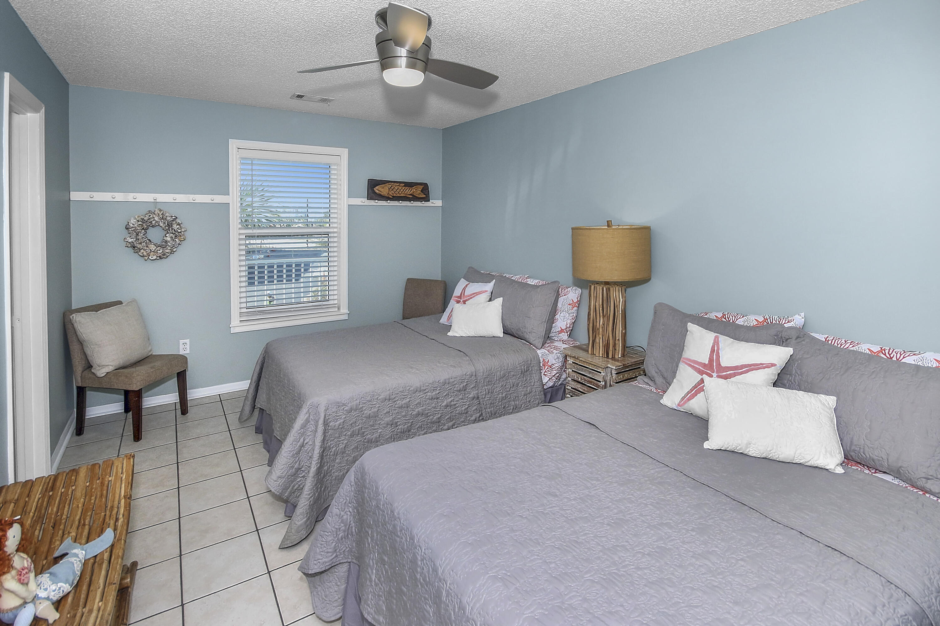 BEACHSIDE VILLAS CONDO - Residential