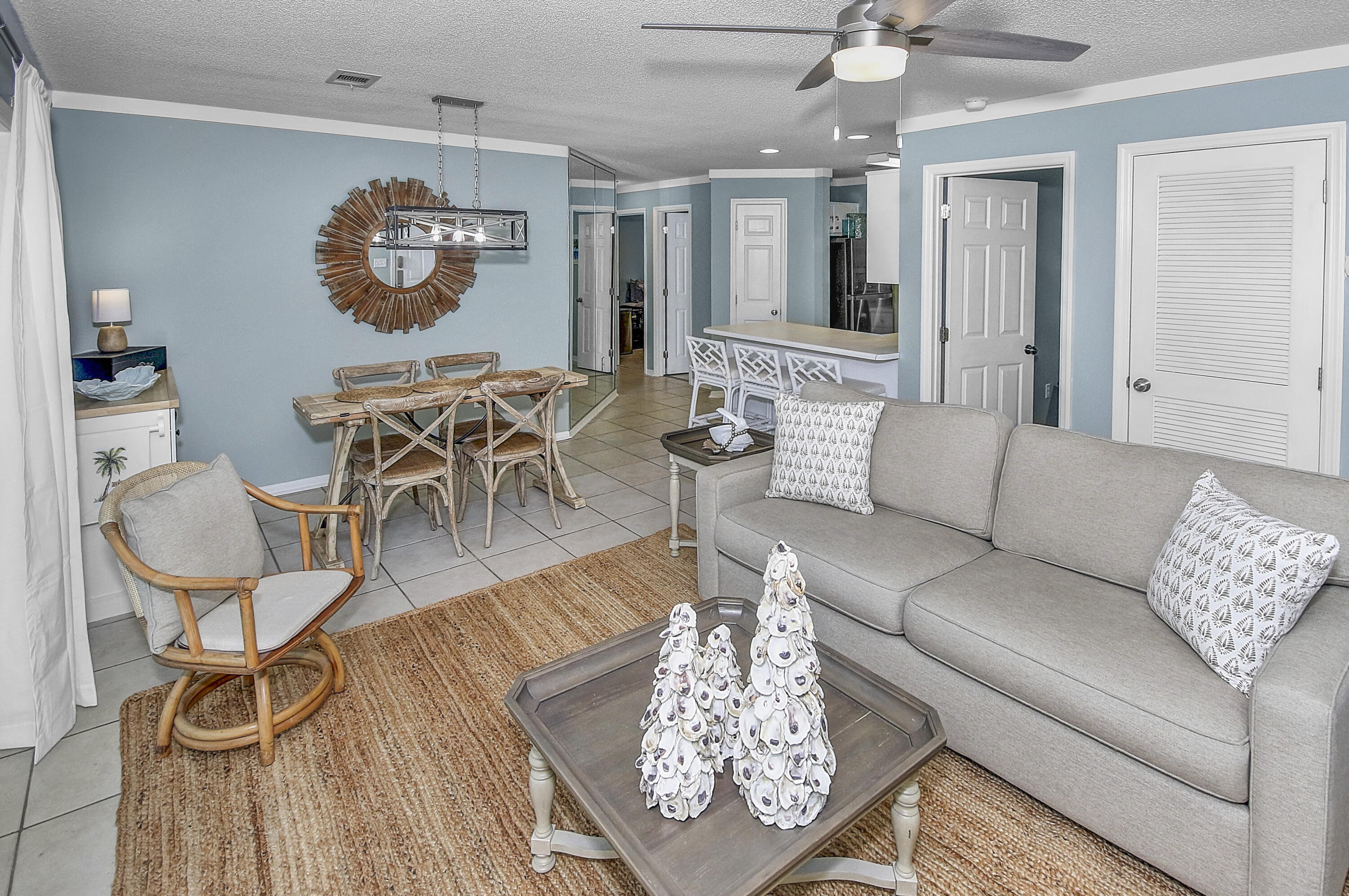 BEACHSIDE VILLAS CONDO - Residential