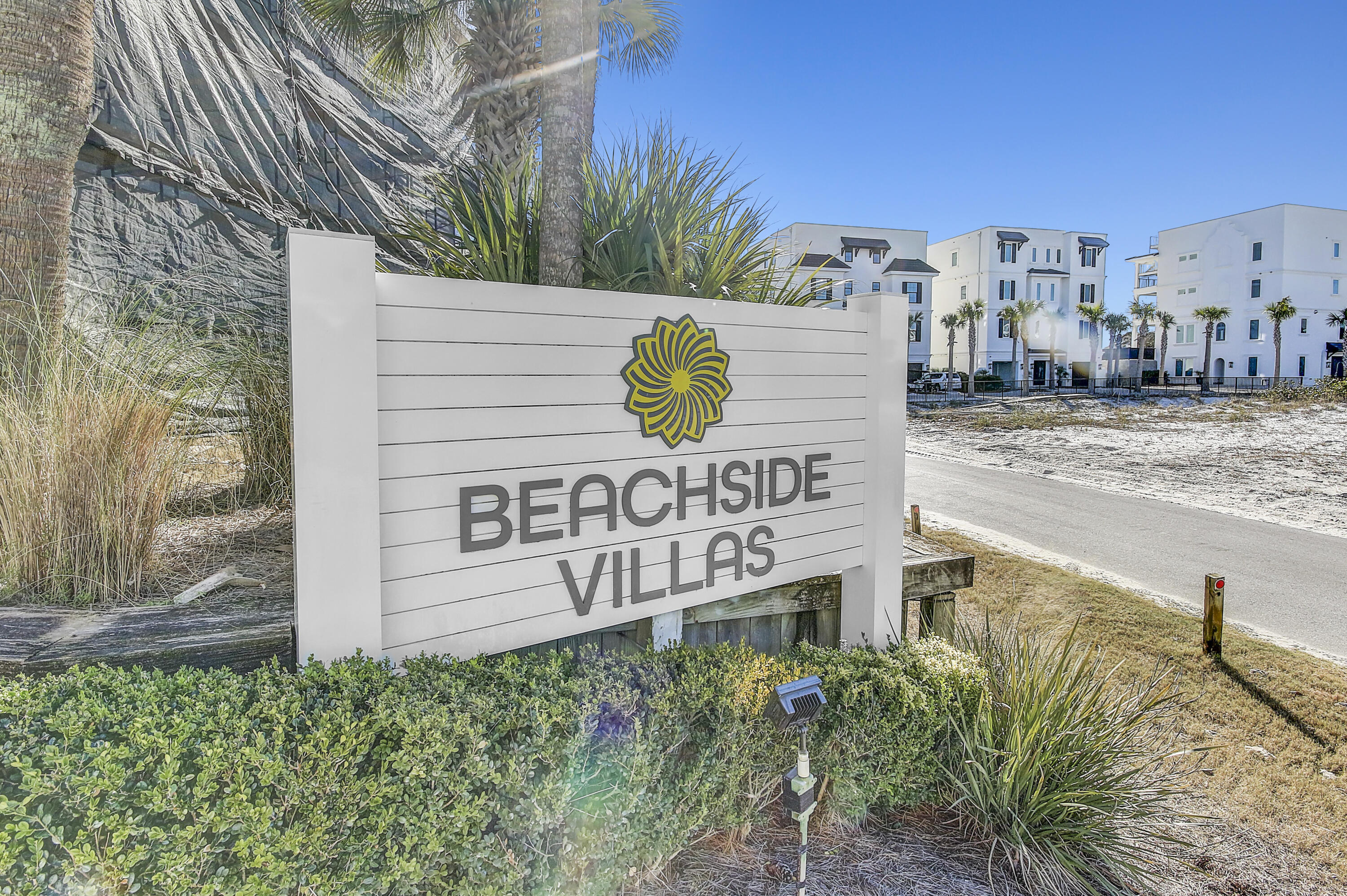 BEACHSIDE VILLAS CONDO - Residential