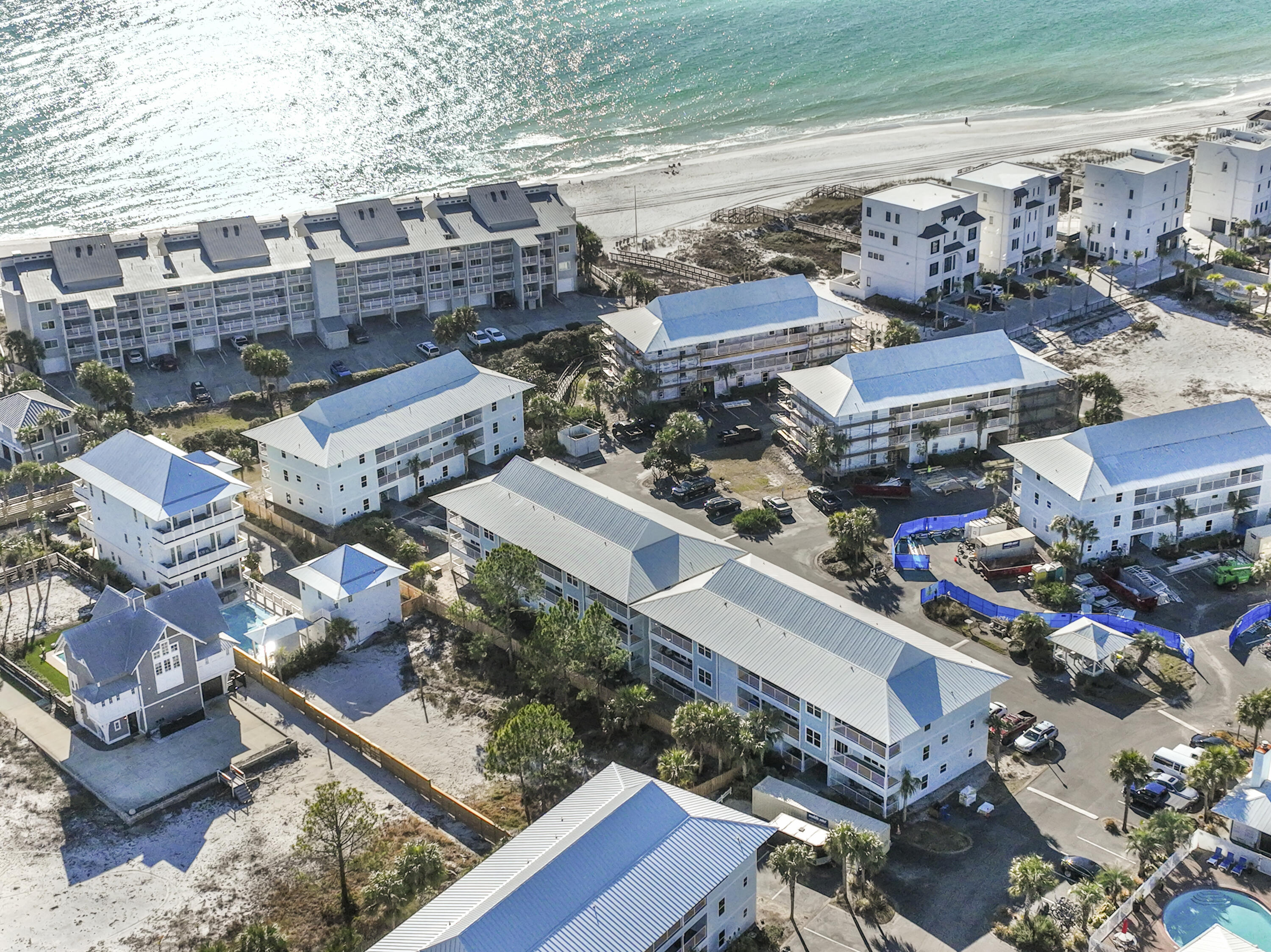 BEACHSIDE VILLAS CONDO - Residential