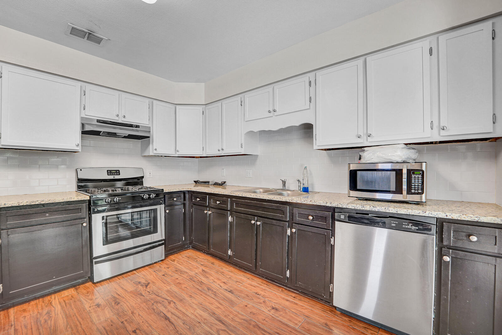 HIGHLAND PARK - Residential