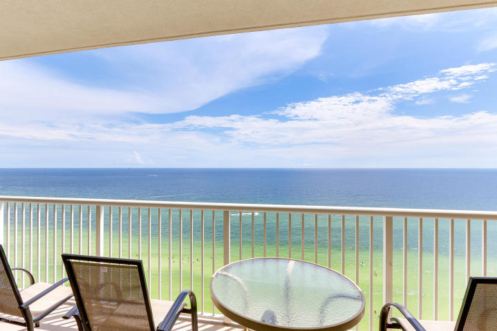 MAJESTIC BEACH TOWERS II - Residential