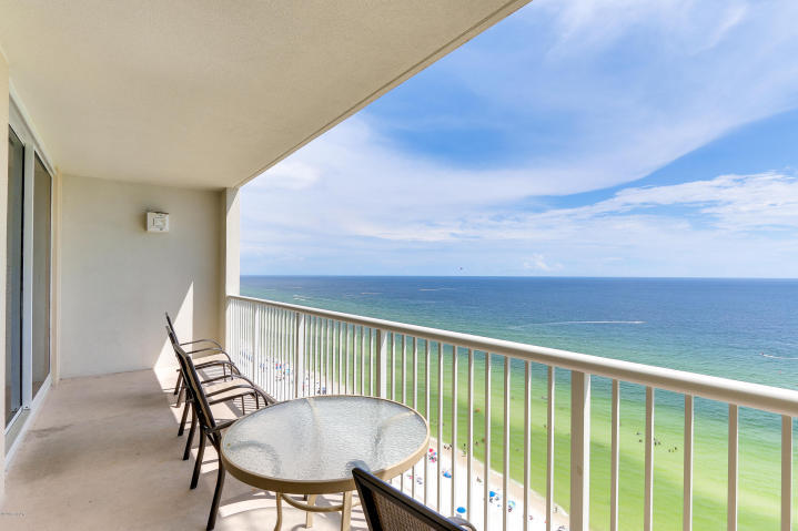 MAJESTIC BEACH TOWERS II - Residential