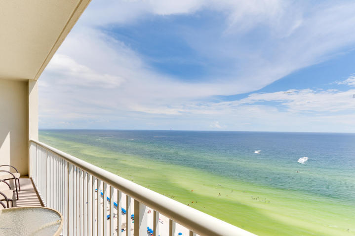 MAJESTIC BEACH TOWERS II - Residential