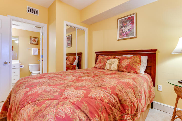 MAJESTIC BEACH TOWERS II - Residential