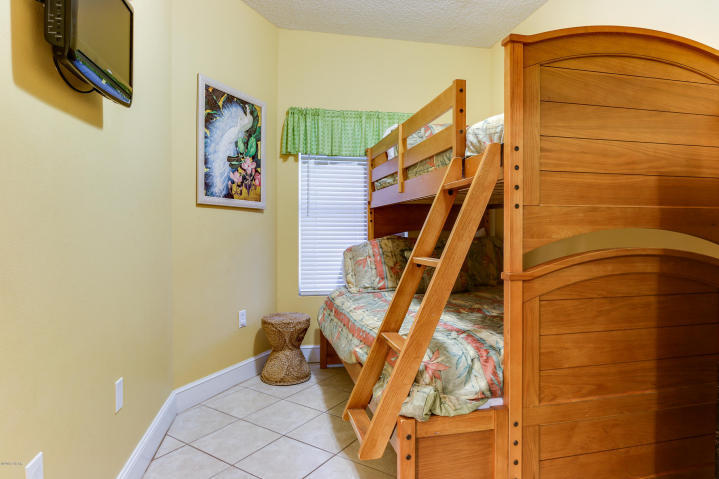 MAJESTIC BEACH TOWERS II - Residential