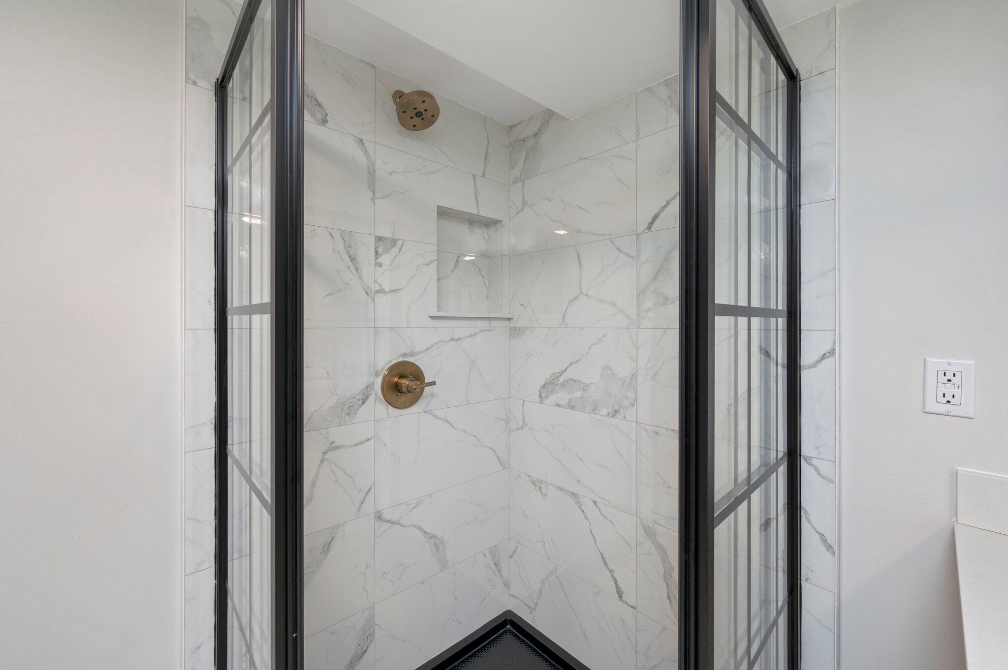 VESTA HEIGHTS - Residential