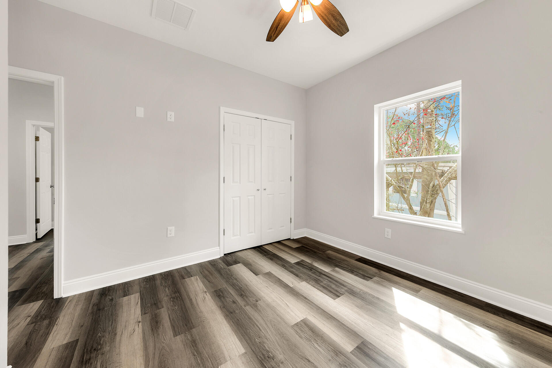 TOWN OF SANTA ROSA - Residential