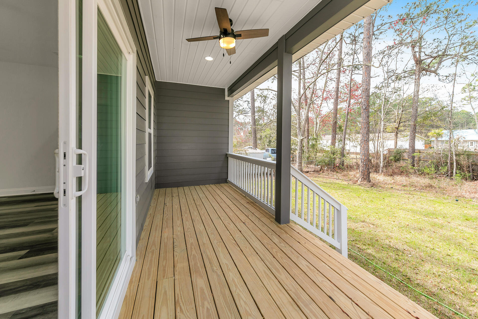 TOWN OF SANTA ROSA - Residential