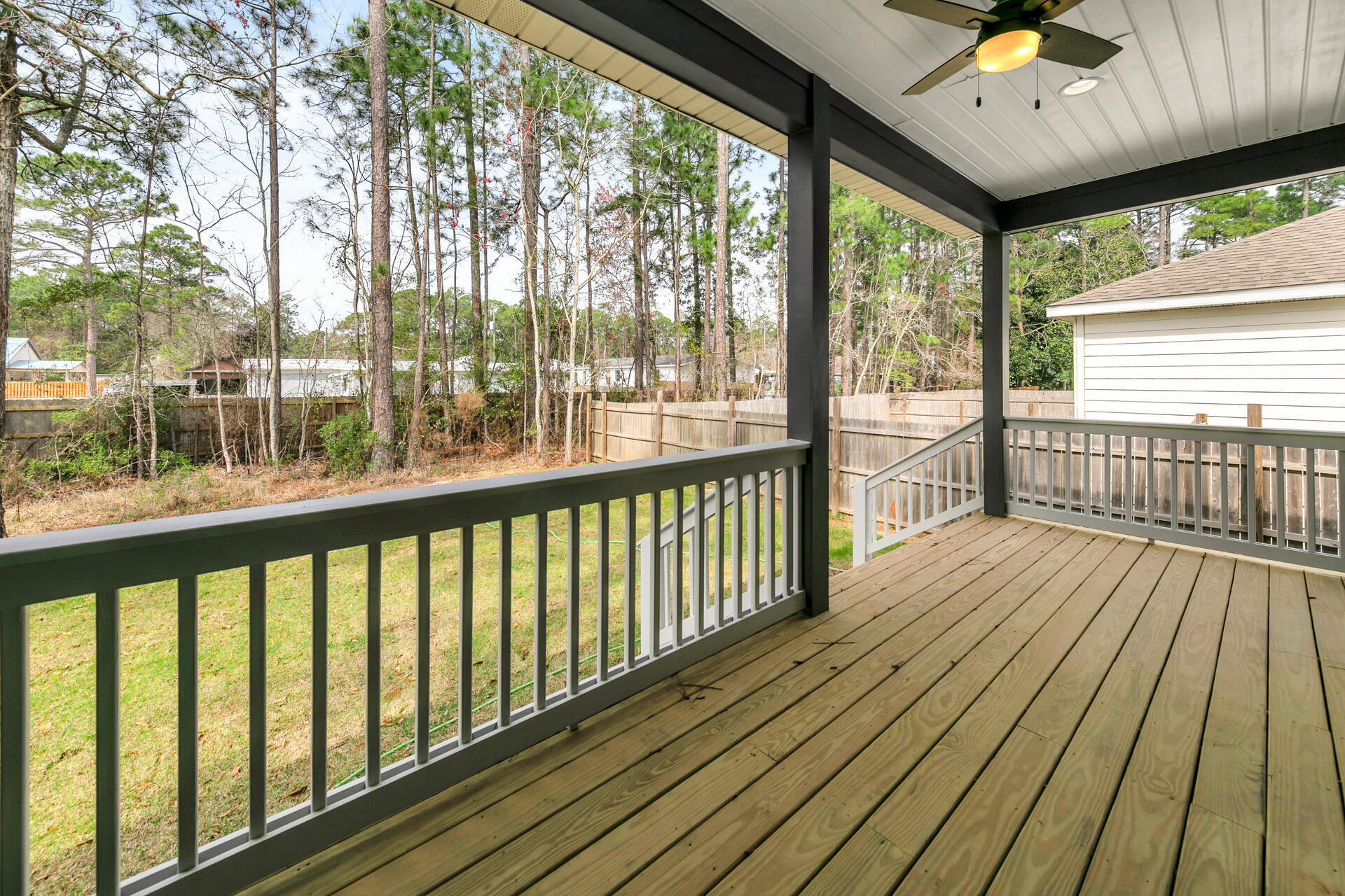 TOWN OF SANTA ROSA - Residential