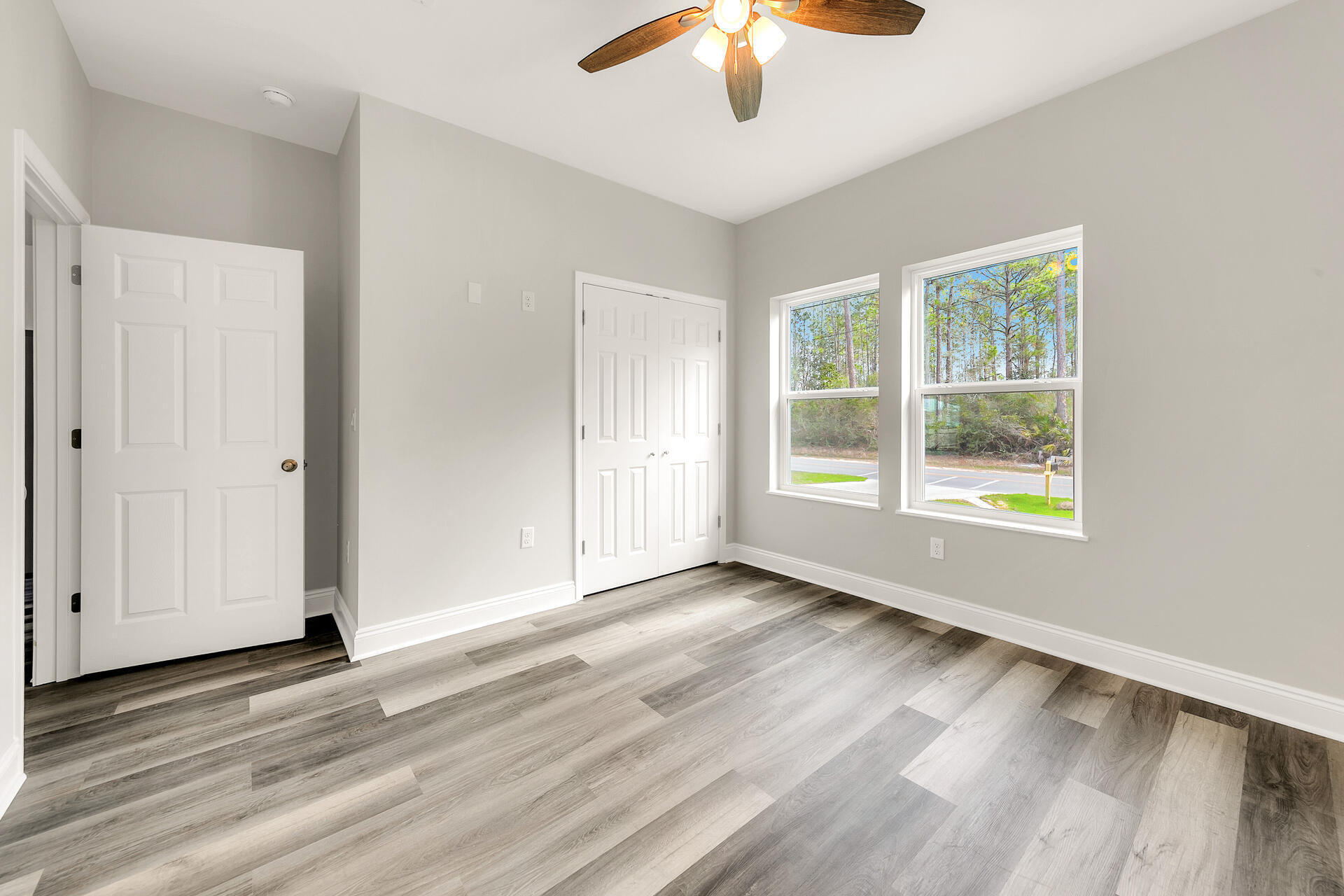 TOWN OF SANTA ROSA - Residential