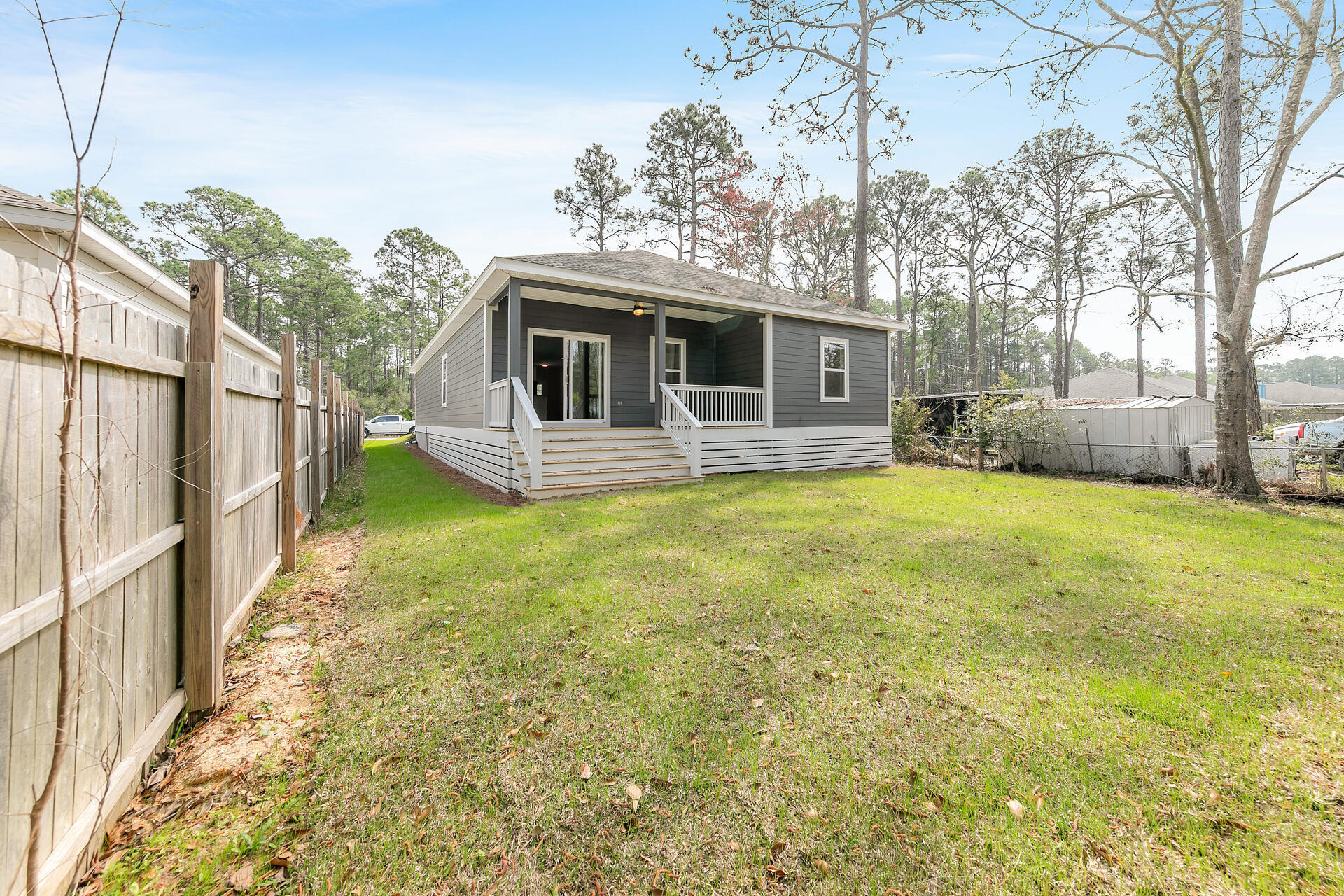 TOWN OF SANTA ROSA - Residential