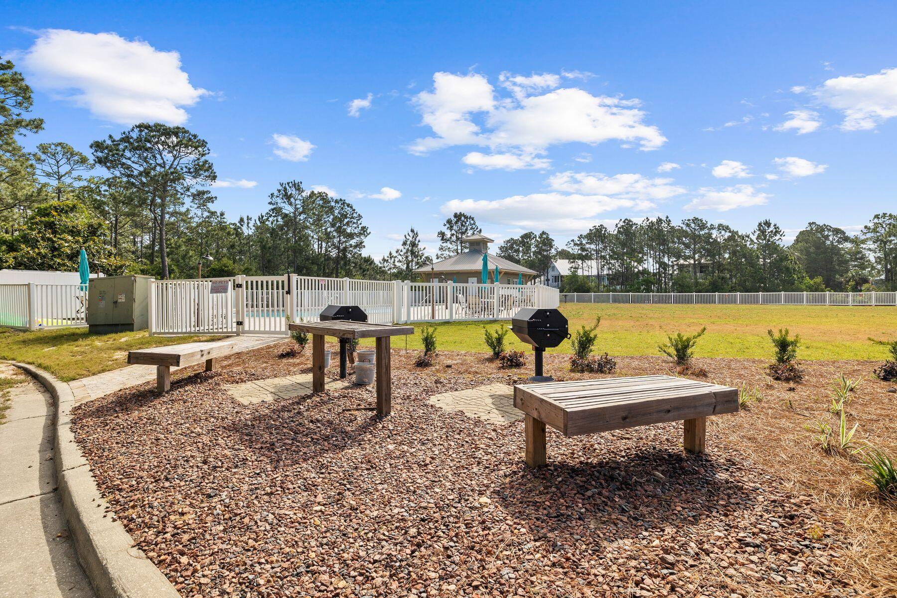 SEAGROVE HIGHLANDS - Residential