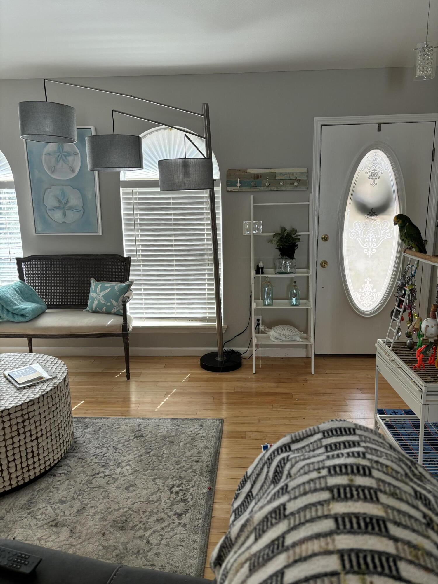 OAK HARBOUR T/H VILLAS - Residential
