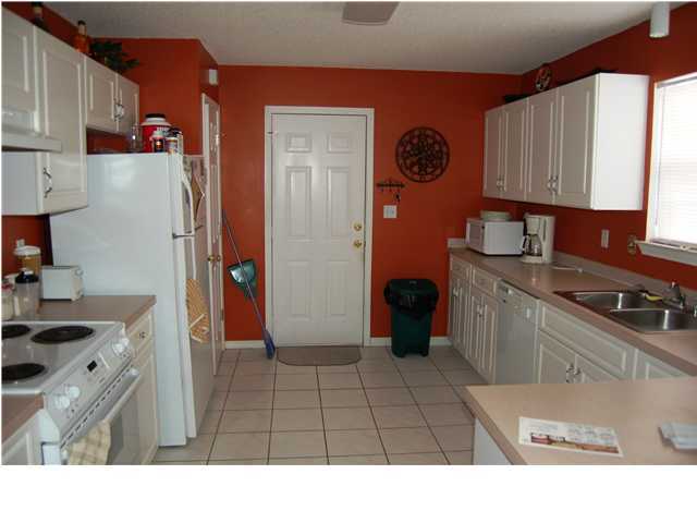 SOUTHERN PINES - Residential Lease